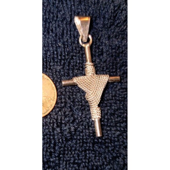 VTG Taxco Mexico Solid 925 Sterling Silver Cross Rope Wrapped Holy Cross Pendant